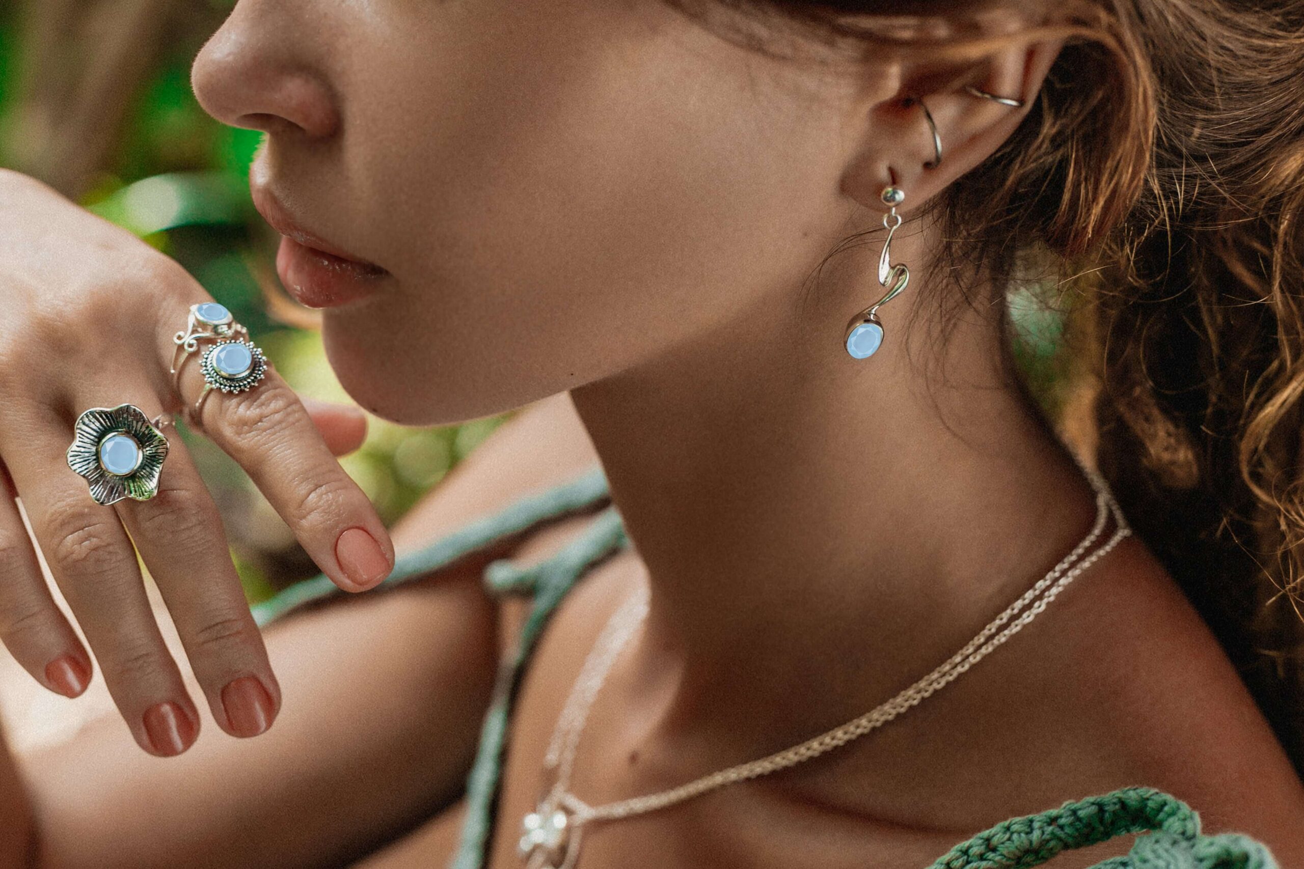 Apache Gold Jewelry : Magical Gems In Big Sky World