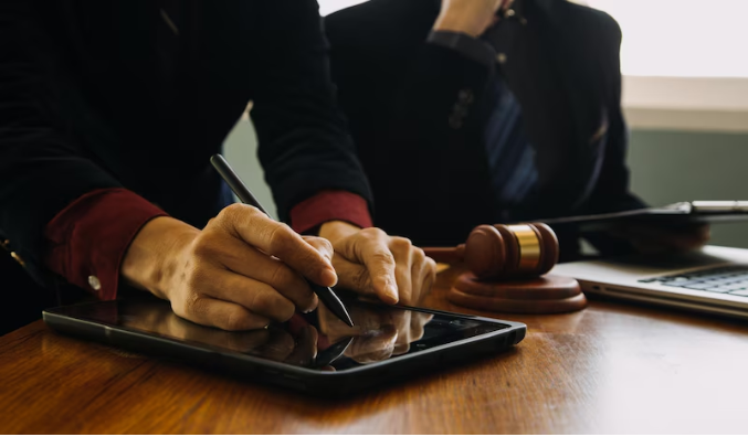 Effortless Document Signing with a Mobile Notary in Beverly Hills